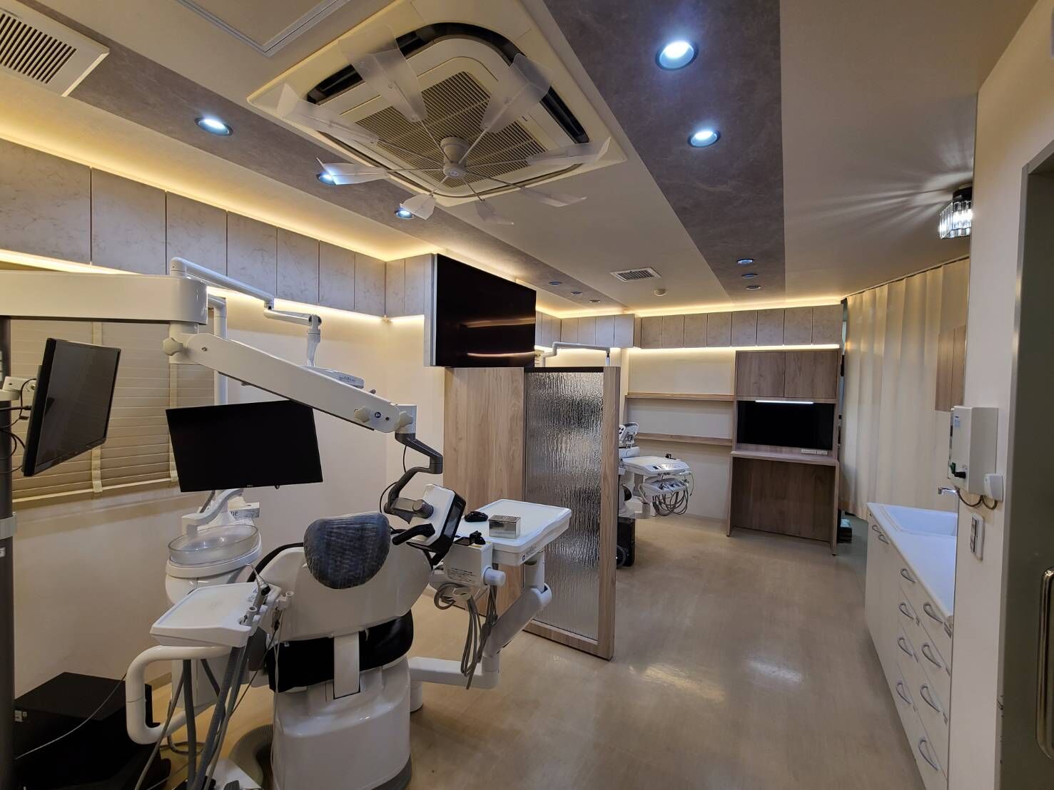 新宿　Nail Salon ＥＲＵＳＡＲＩＯ