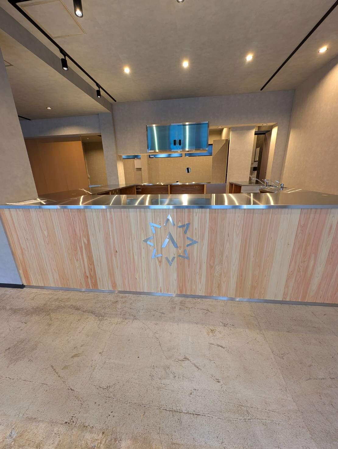 新宿　Nail Salon ＥＲＵＳＡＲＩＯ